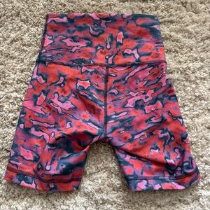 Lululemon biker shorts